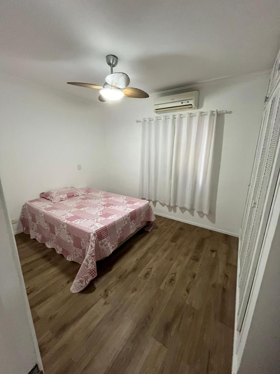 Guaru 17 Na Da Enseada Apartment Guaruja