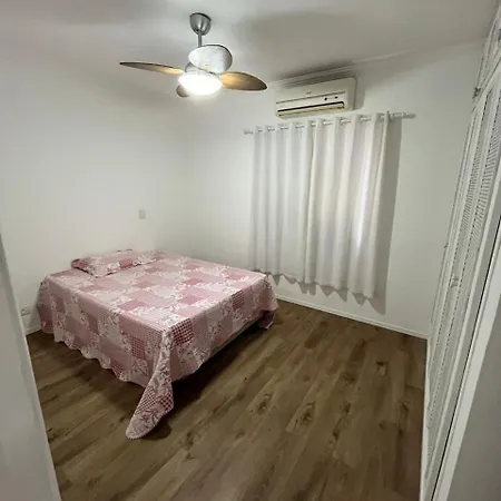 Guaru 17 Apartamento Na Praia Da Enseada Guaruja Exterior photo